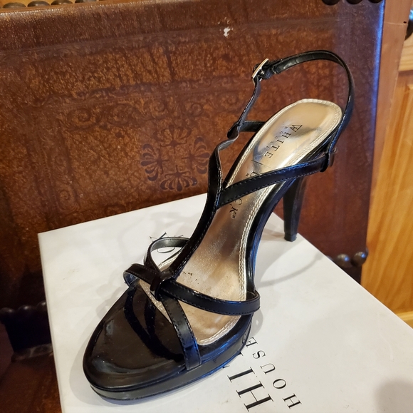 White House Black Market heels, 6.5, Black, New - Picture 2 of 3